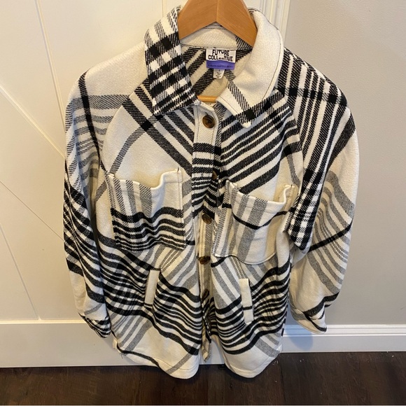 Future Collective Shacket - Picture 3 of 5